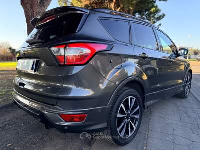 Ford Kuga 1.5 TDCI 120cv E6 Automatica ST-Line Grigio usata Roma