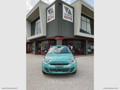 Fiat 600 600 Hybrid 136CV Bianco usata Scurelle