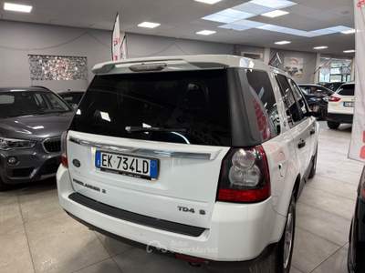 Land Rover Freelander S.W. S Auto 140CV Bianco usata Prato