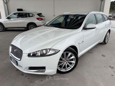 Jaguar XF Sportbrake 2.2 D Limited Edition Bianco usata ALTAMURA