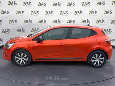 Renault Clio 1.0 TCE 100 GPL Equilibre Arancione usata Faenza