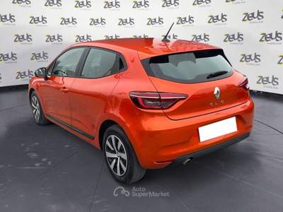 Renault Clio 1.0 TCE 100 GPL Equilibre Arancione usata Faenza