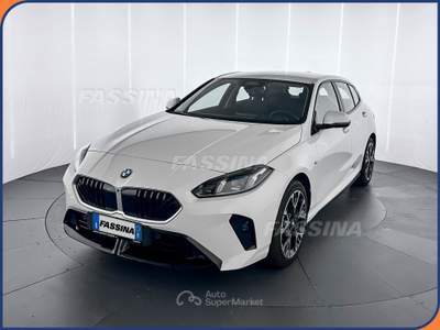 BMW Serie 1 120 120 MSport Design aut. 170cv Bianco usata Milano