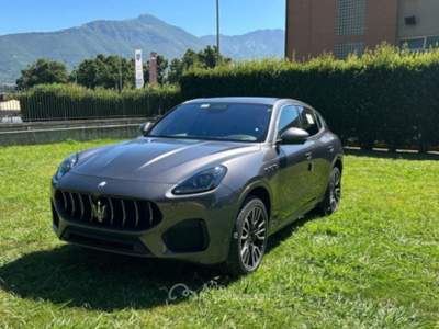 Maserati Grecale 2.0 250cv MHEV Q4 auto Grigio usata Polistena