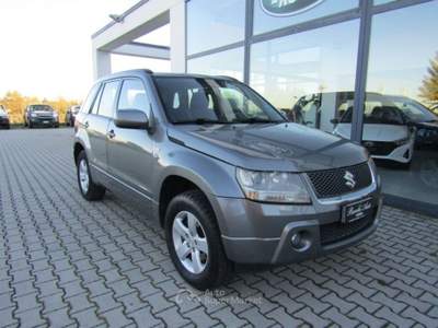 Suzuki Grand Vitara 1.9 DDiS 5 porte INTEGRALE+RIDUTTORE Nero usata Faenza