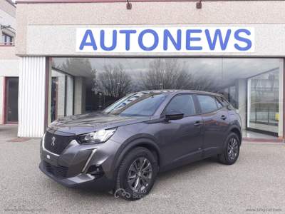 Peugeot 2008 2008 1.2 VTi 82 CV Active Grigio usata Stradella Peugeot 2008 2008 1.2 VTi 82 CV Active Grigio usata Stradella