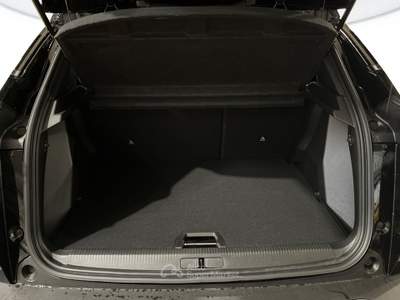 Peugeot 2008 1.2 hybrid 136cv allure e-dcs6 Nero usata Rovigo