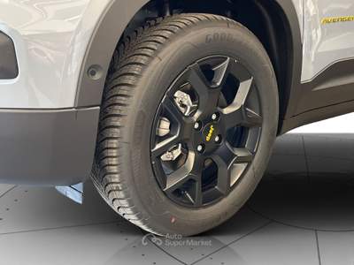 Jeep Avenger 4×e 1.2 turbo 136cv the north face edct6 Grigio usata Verona