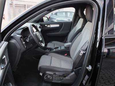 Volvo XC40 XC40 T2 automatico Core Nero usata San Miniato