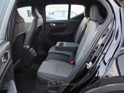 Volvo XC40 XC40 T2 automatico Core Nero usata San Miniato