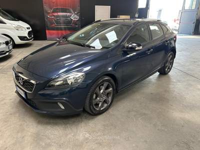 Volvo V40 Cross Country D2 1.6 114cv Momentum usata MAZZANO