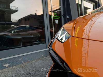 Lamborghini Huracán Huracan Huracán 5.2 V10 Tecnica RWD usata Torino