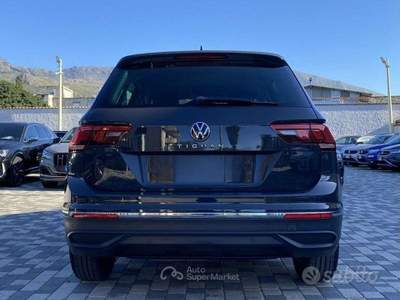 Volkswagen Tiguan Life 2.0 TDI 150CV DSG usata Partinico