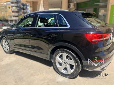 Audi Q3 BUSINESS ADVANCE Nero usata Rende
