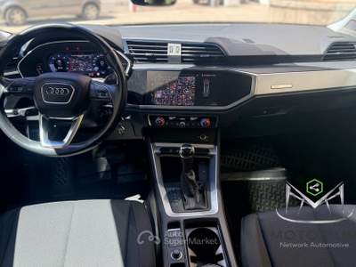 Audi Q3 BUSINESS ADVANCE Nero usata Rende