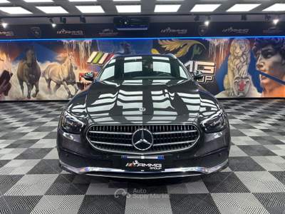 Mercedes-Benz Classe E E SW 300 de phev (eq-power) Premium (417) Grigio usata Calenzano