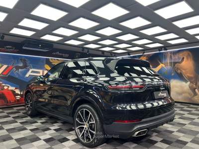 Porsche Cayenne 3.0 tiptronic (605) Nero usata Calenzano