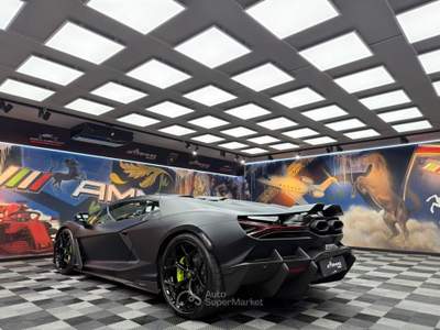 Lamborghini Countach Revuelto 6.5 V12 (333) Nero usata Calenzano