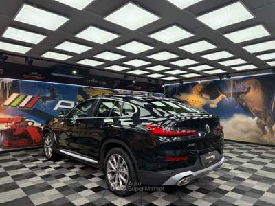 BMW X4 xDrive20d 48V (510) Blu/Azzurro usata Calenzano