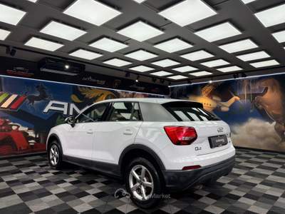 Audi Q2 S tronic Business (645) Bianco usata Calenzano