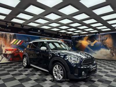 MINI Cooper SD Countryman 2.0 Untamed Edition (060) Blu/Azzurro usata Calenzano