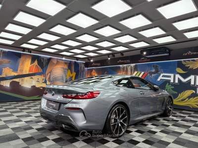 BMW Serie 8 840d 840 840d 48V xDrive Coupé (266) Grigio usata Calenzano