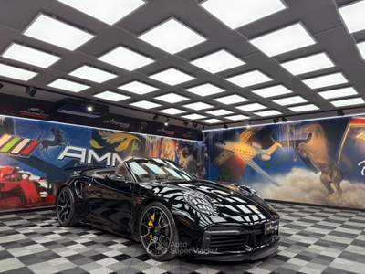 Porsche 911 Turbo S Cabriolet (925) Nero usata Calenzano
