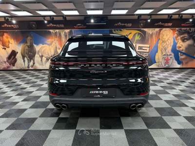 Porsche Cayenne 3.0 V6 S E-Hybrid Nero usata Calenzano