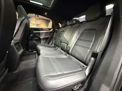 Porsche Cayenne 3.0 V6 S E-Hybrid Nero usata Calenzano