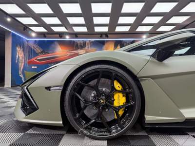 Lamborghini Countach Revuelto 6.5 V12 (333) Verde usata Calenzano