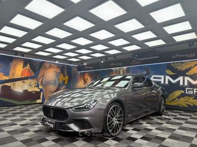 Maserati Ghibli S Q4 Gransport (591) Grigio usata Calenzano