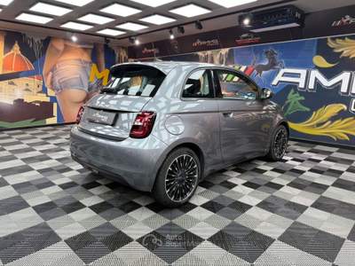 Fiat 500 500e Berlina 42 kWh La Prima (732) Grigio usata Calenzano
