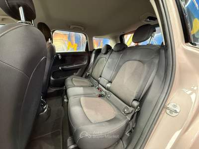 MINI Cooper D Countryman 2.0 (943) Beige usata Calenzano