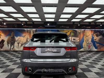 Jaguar E-Pace AWD aut. SE (697) Grigio usata Calenzano