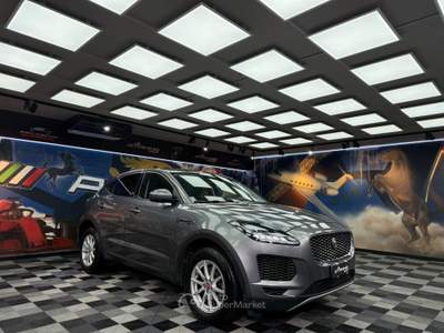 Jaguar E-Pace AWD aut. SE (697) Grigio usata Calenzano