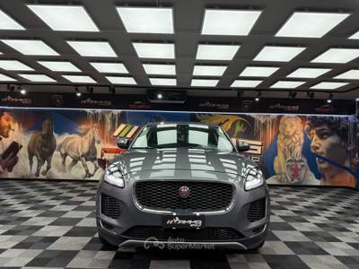 Jaguar E-Pace AWD aut. SE (697) Grigio usata Calenzano