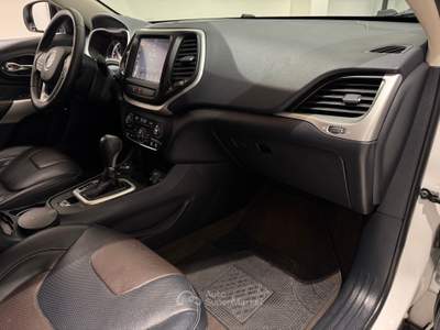 Jeep Cherokee 2.2 Mjt II 4WD Active Drive II Limited+ Bianco usata AGROPOLI