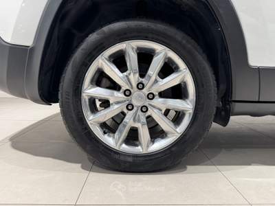 Jeep Cherokee 2.2 Mjt II 4WD Active Drive II Limited+ Bianco usata AGROPOLI