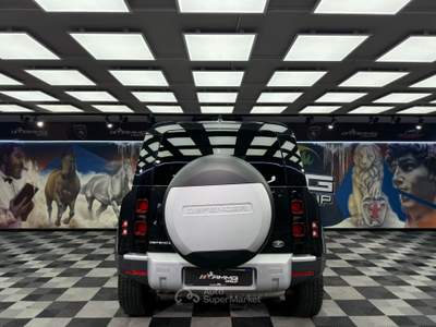 Land Rover Defender 200 CV AWD Auto X-Dynamic SE (919) Nero usata Calenzano