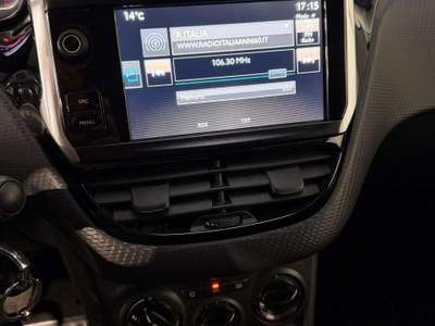 Peugeot 2008 BlueHDi 75 Active NEOPATENTATI EURO 6 Grigio usata Cornaredo