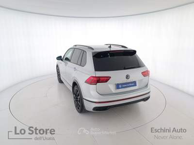 Volkswagen Tiguan 2.0 tdi r-line 150cv dsg Argento usata Pisa