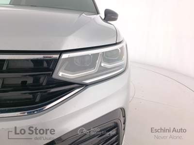 Volkswagen Tiguan 2.0 tdi r-line 150cv dsg Argento usata Pisa