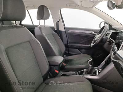 Volkswagen T-Roc 1.5 tsi style Nero usata Pisa