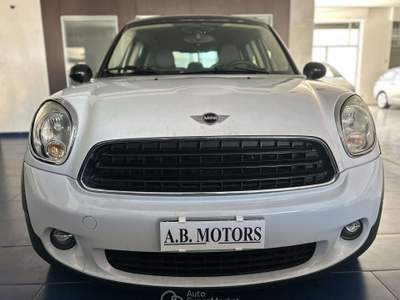 MINI One Mini Countryman  1.6 Bianco usata Montecorvino Pugliano