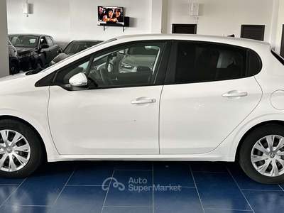 Peugeot 208 Peugeot 208  BLUEHDI Bianco usata Montecorvino Pugliano