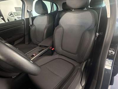Renault Mégane Megane  1.5 blue dci Business 115cv edc Grigio usata Montecorvino Pugliano