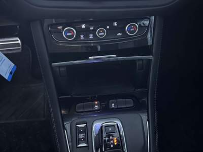 Opel Grandland X 1.5 ecotec Business Elegance nuovo modello Grigio usata Montecorvino Pugliano