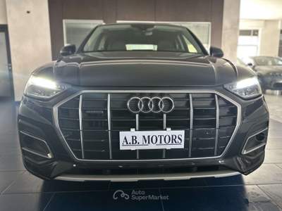 Audi Q5 2.0 tdi mhev 12V Bus. Advanced quattro s-tronic Grigio usata Montecorvino Pugliano