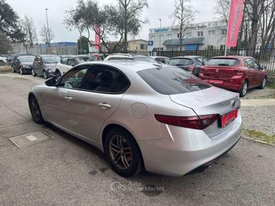 Alfa Romeo Giulia 2.2 t 150cv EAT8 auto Grigio usata Cernusco sul Naviglio
