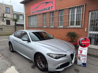 Alfa Romeo Giulia 2.2 t 150cv EAT8 auto Grigio usata Cernusco sul Naviglio